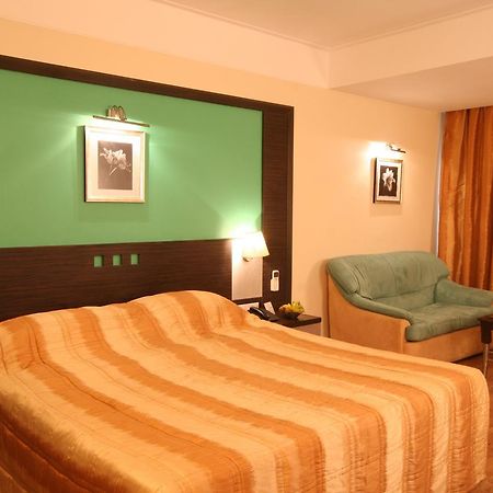 Hotel Miramar Даман Экстерьер фото