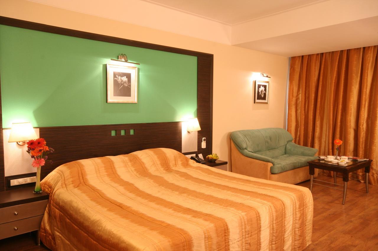 Hotel Miramar Даман Экстерьер фото