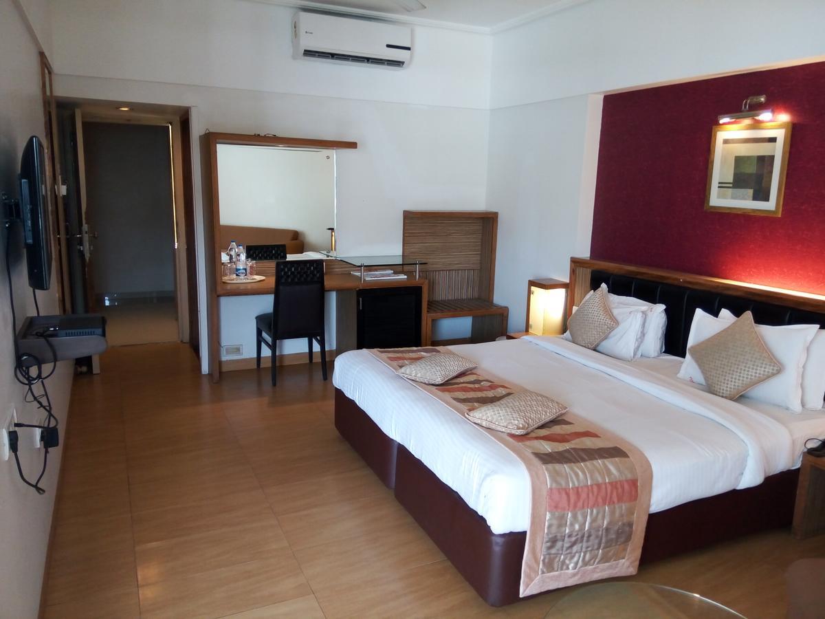 Hotel Miramar Даман Экстерьер фото